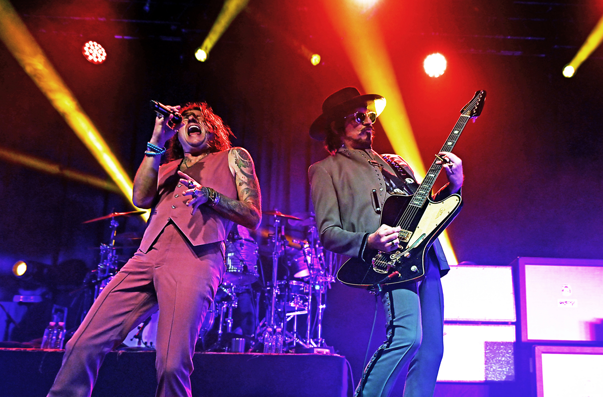 Rival Sons live on tour